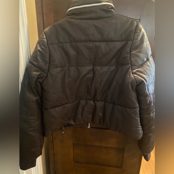 LIKE NEW! WALTER BAKER Edwina Jacket. 100% Lambskin Leather. Retails $750 - Picture 12 of 16